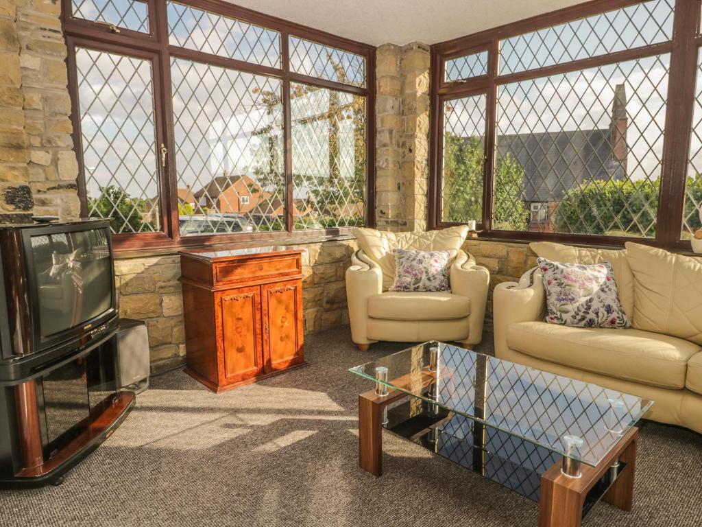 Seacrest Lodge room 6